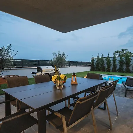 Tika Ferienhaus *